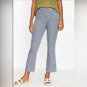 LOFT Curvy High Waist Kick Crop blue/white striped jeans Sz 8/29 NWT